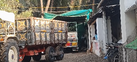 ટેલર.વેચવાનુ.છે.બુક.નથી.