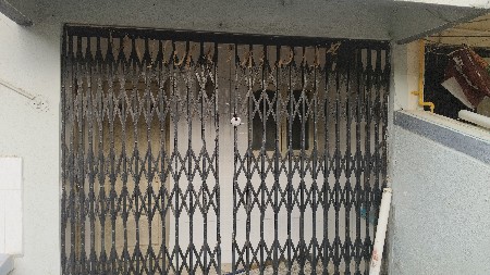 લોખંડ ની ગ્રિલ