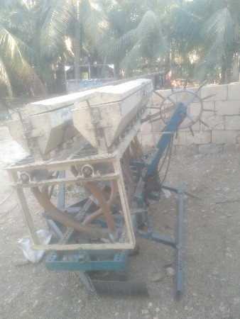 નવદાતા ની ઓરણી વેચવાની છે