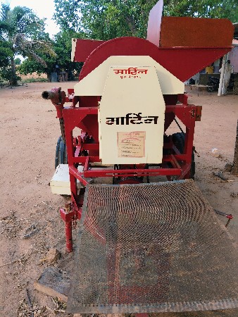 થેશર વેચવાનો છે- ઢોરી