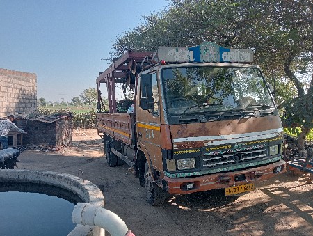 કુવા માં. આંટ બોરીગ ગાડી