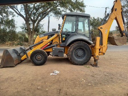 l&t jcb