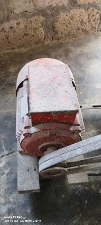 ઘંટી વેચવા નિ છૅ
