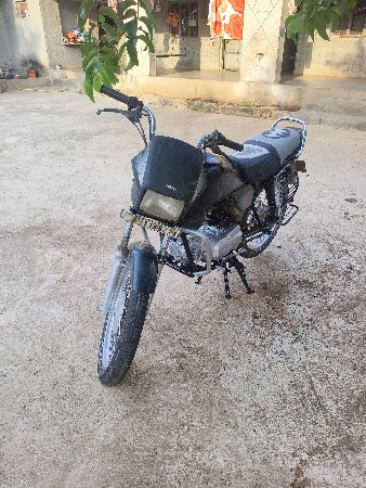 આખી ગાડી કપલેટ‌ સે