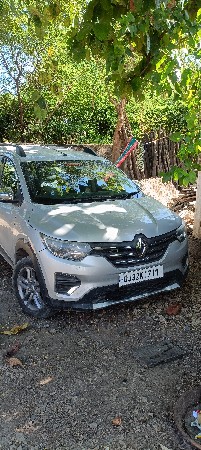 કાર વેચવાની છે.