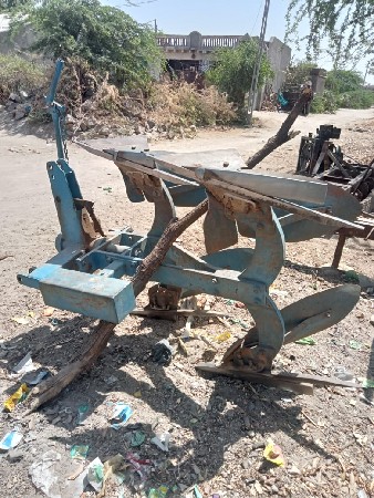 રોટાવેટર વેચવાનું છે