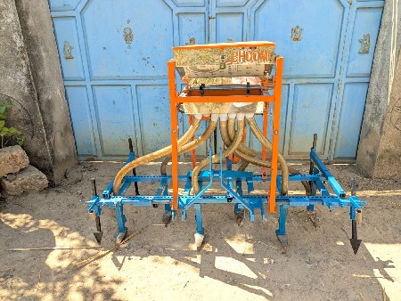 આેરણી વેચવાની  છે