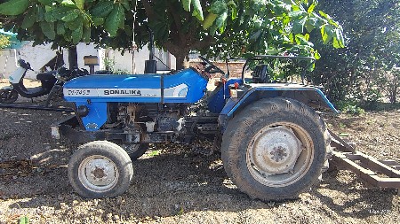 સોનાલીકા 740