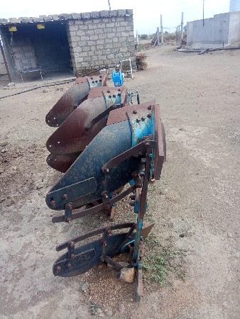 ચવડી વેચવા ની છે