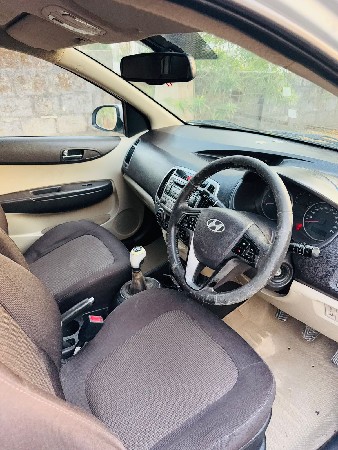 थंबनेल 6