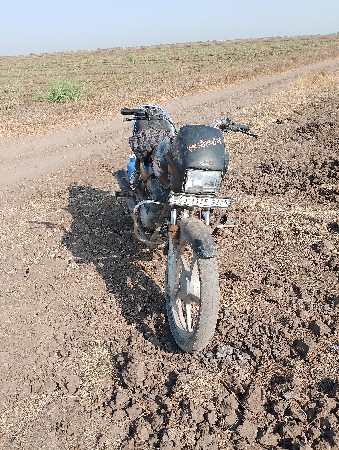 મોટરસાઇકલ વેસવાનુ છે