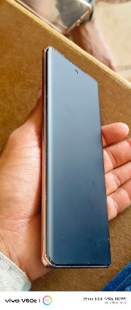 vivo v40e