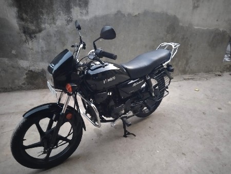 વેચવાનું છે