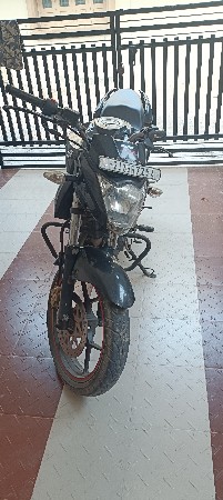 ટુ વ્હીલર વેચવાનું છે