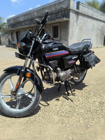 ટુ વ્હીલર વેચવાનું છે