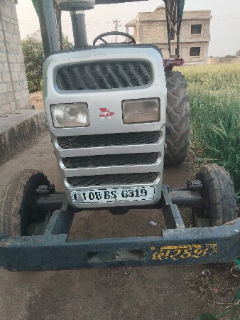 વેચવાનું છે