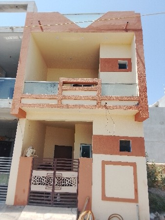 મકાન વેચવાનું છે 2 BHk નવું બાંધકામ