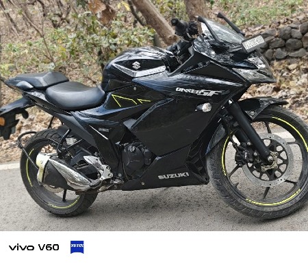 જિક્સર વેચવાનું છે