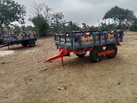 જય સીતારામ નું ફોરવીલ ટેલર વેચવાનું