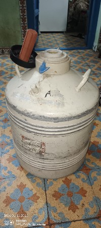 નાઈટ્રોજન નો બાટલો વેચવાનો સે