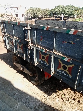 ટ્રોલી વેચવાની છે