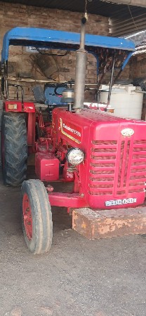 ટ્રેકટર વેચાવાનું છે