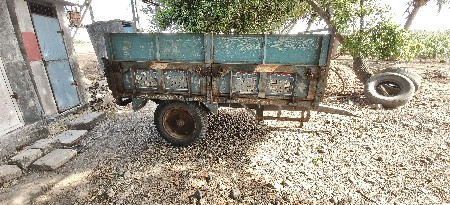 મીની ટ્રોલી વેચવાની