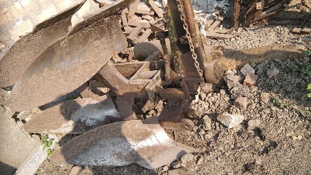 थंबनेल 2