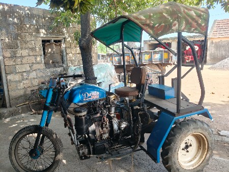 વેચવાનો છે