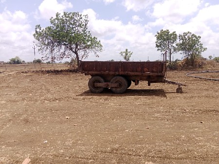 યમુના કંપનીફોરવીલ ટેલર વેચાવ સે