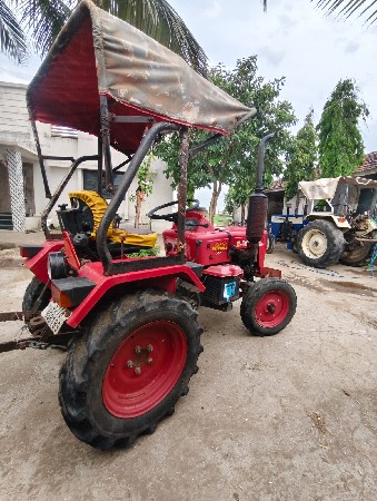 યુવરાજ 215