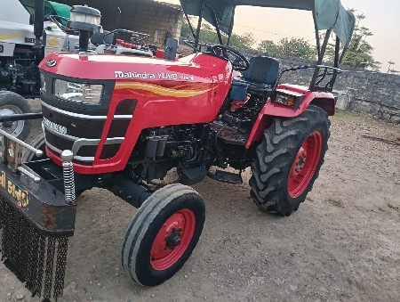 ટ્રેક્ટર વેચવાનું છે