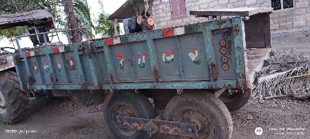 ટોલી વેચવાની છે