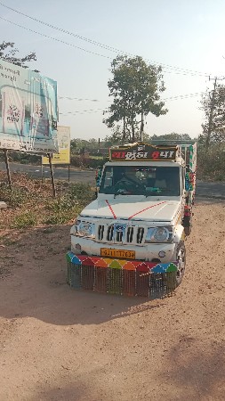 બોલેરો pickup