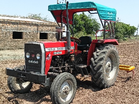 મેસી‌ ટ્રેક્ટર વેચવાનુ છે