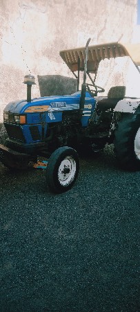 આઈસર 380. મોડલ. 2005