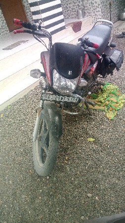 મોટરસાયકલ વેસવાનીછે