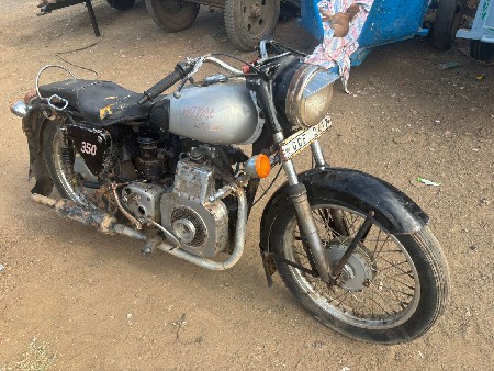 ડીઝલ બુલેટ વેચવાનું છે
