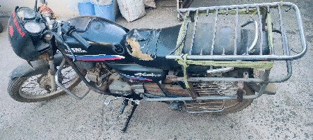 મોટરસાયકલ વેચવાનું છે