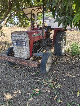 ટ્રેકટર વેચવા નુ સે