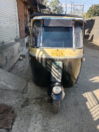 bajaj real engine