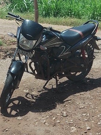 ટુ વીલ વેચવા નું છે