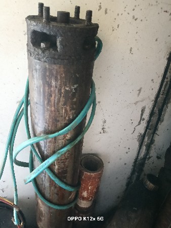 સબમર્સીબલ મોટર બોરવેલ