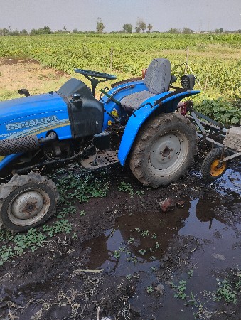 sonalika 4*4 mini tractor