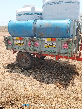 આ લારી વેચવાની છે 9316629354