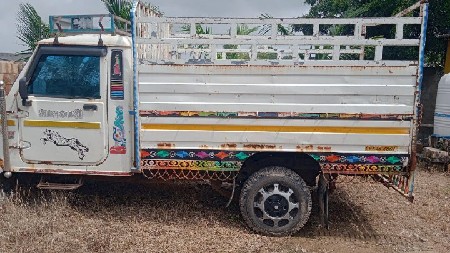2014  મોડલ bolero maxi ટ્રક
