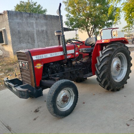 વેચવાનું છે massy 1035