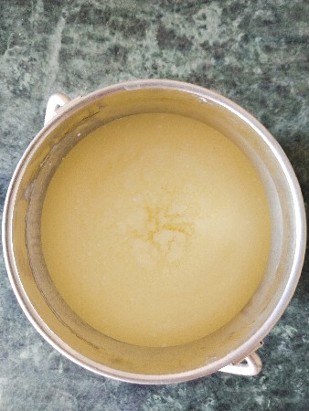 ઘી વેચવાનું છે