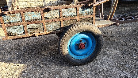 બળદ ગાડું વેચવાનું છે