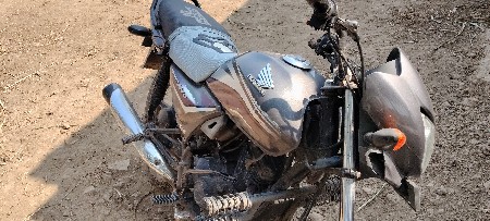 ગાડી વેચવાની છે